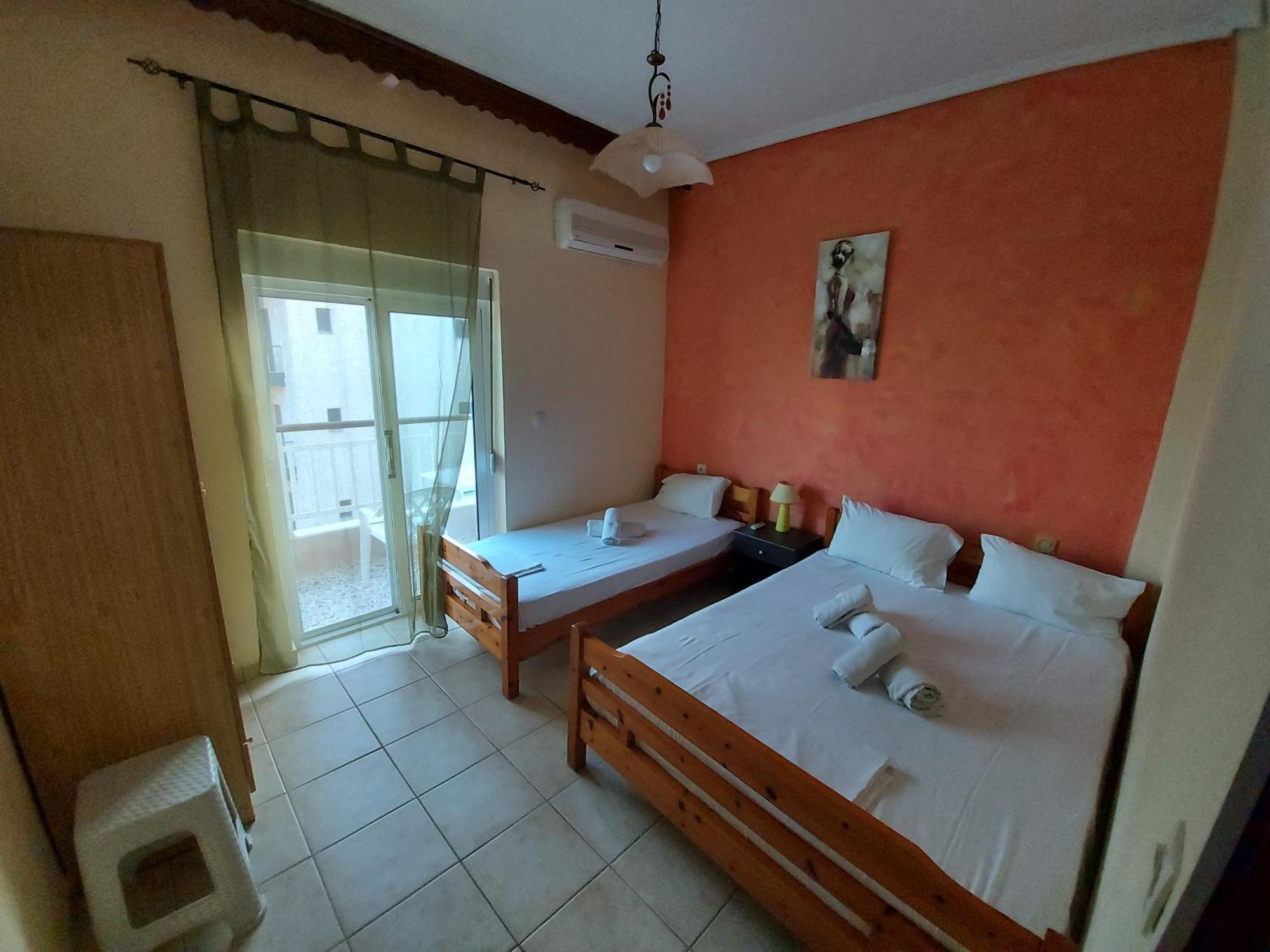 Appartamento Haus Olymp Paralía Esterno foto